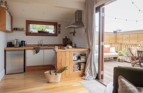 Lyttelton House | The Daughter's Anchorage - Lyttelton