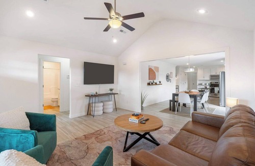Bentonville House | The Davinci Dwelling