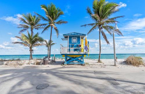 North Beach Apartment | The Desoto - Oceanview Inn