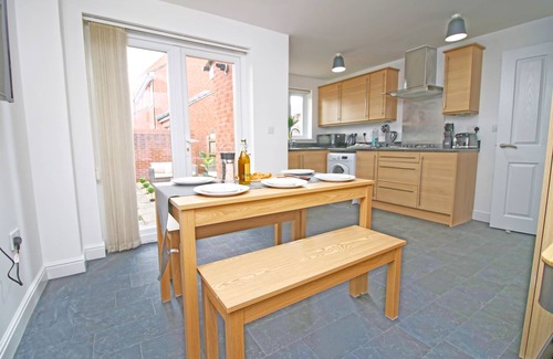 Newport House | The Dock House - Newport City Centre