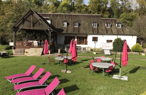 Villecerf House | The Domaine du Lac - Villecerf