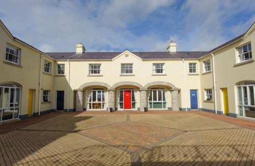 Hilltown Apartment | The Downshire Arms Apartments Hilltown