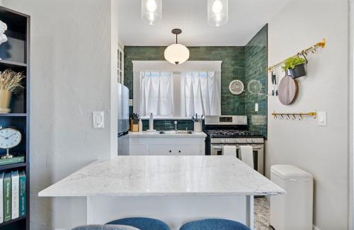 Golden Hill Apartment | The Downtown Carriage Flat