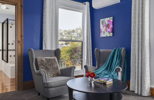 West Launceston Bed & Breakfast | The Dragonfly Inn