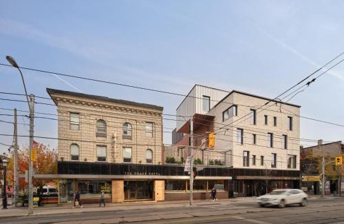 Beaconsfield Village Hotel | The Drake Hotel
