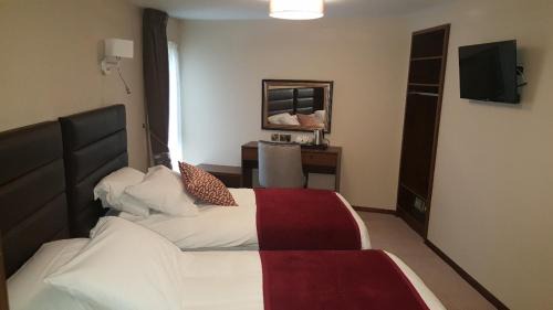 Grand Canal Dock Hotel | The Draper Rooms