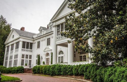Myers Park Bed & Breakfast | The Duke Mansion