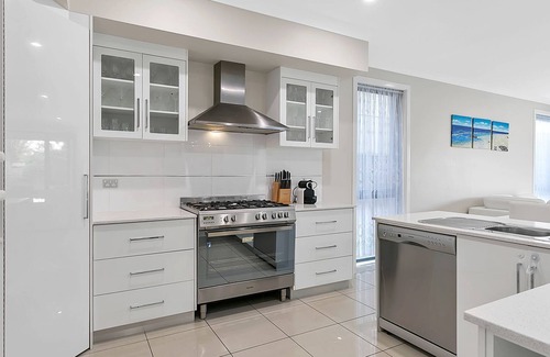 Glenelg North House | The Dunes Golf Retreat