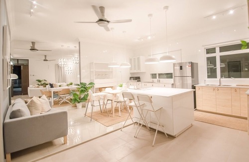 Ayer Molek Villa | The Duyong Dream