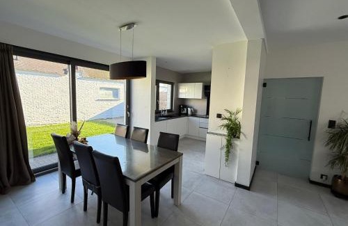 Mechelen Villa | The Elegant Escape