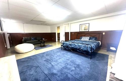 Warfordsburg House | The Enchanted Valley Farm 70 Acre 25 People Stay