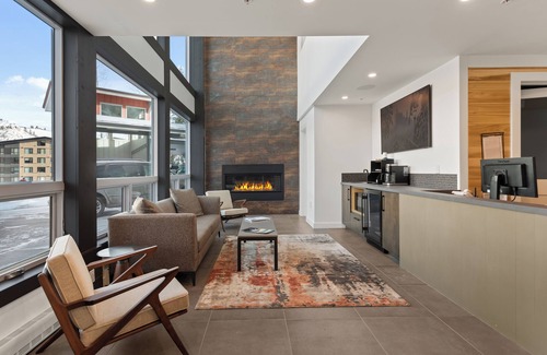 Snowmass Village Resort | The Enclave at Snowmass by Frias