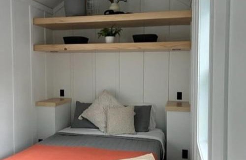 Elizabethtown House | The Endeavor Tiny Home!