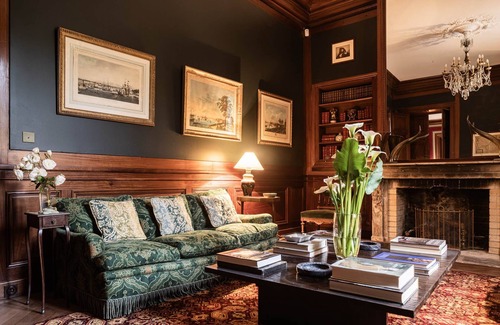 Le Pian-Medoc House | The English Suite