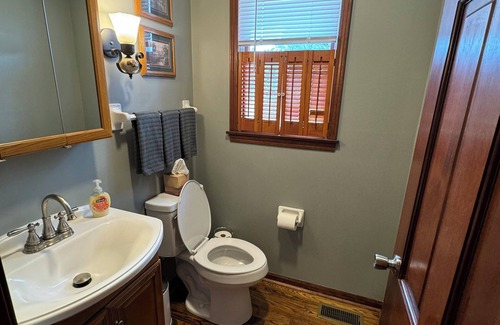 Bellbrook Other | The Fairfield Farmhouse: Perfect for Relaxing Getaways!