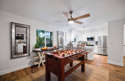 Springville House | The Fairway House at River Island Golf Course