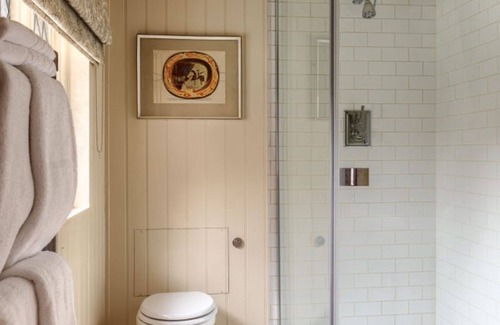 Canterbury Hotel | The Falstaff Hotel