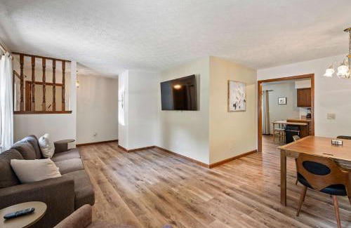 Hamilton House | The Family Nook - Home for 8