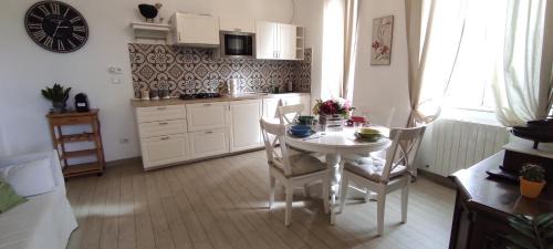 Villanova Apartment | The Farm House - Fast WiFi - Free Parking