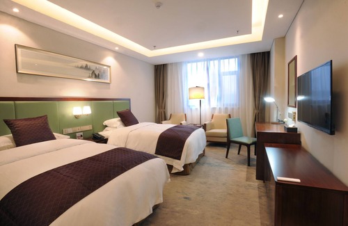 Kuiwen District Hotel | The Farrington Hotel - Building B