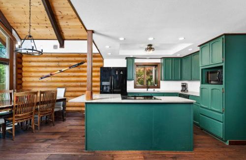 Brightwood House | The Fernwood