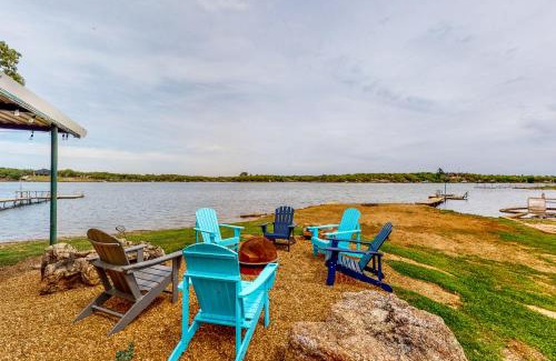 Bowie House | The Fishing Hole