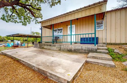 Bowie House | The Fishing Hole