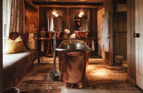 Brabourne Hotel | The Five Bells Inn Brabourne