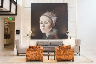 West Plaza Hotel | The Fontaine
