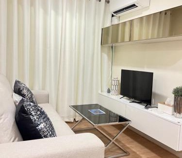 Bang Khun Thian Apartment | The Forest Building A-more than3nights stay-self checkin checkout