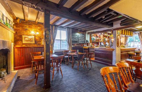 Edwinstowe Hotel | The Forest Lodge