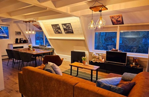 Bohon Ski Chalet | The forest triangle I (chalet 118) Renovated chalet on a vacation park in Durbuy.