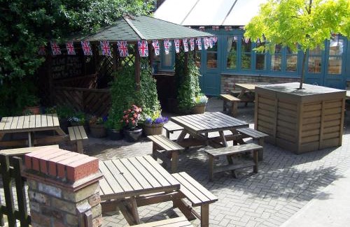 Ely Hotel | The Fountain