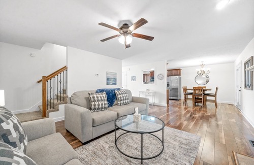 Clarksville House | The Fox House (615 Fox Path) | Spacious 3-Bedroom Home in Clarksville, TN