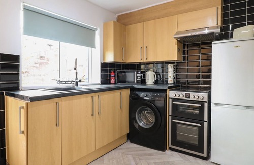 Tean Cottage | THE FOXES DEN, pet friendly, with a garden in Tean