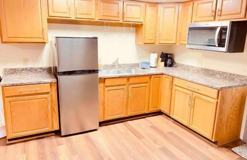 Ruckersville House | The Franklin Estate - Suite E- Private Apt-KingBed