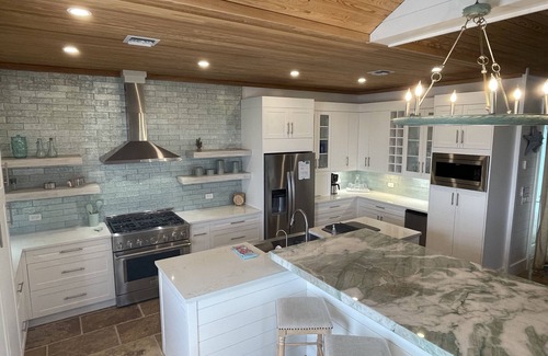 Hope Town House | The Frigate House, Luxury Home. Pool, Boat Slip, Beach Access