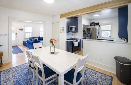 Aksarben - Elmwood Park House | The Fun Family Home Away From Home