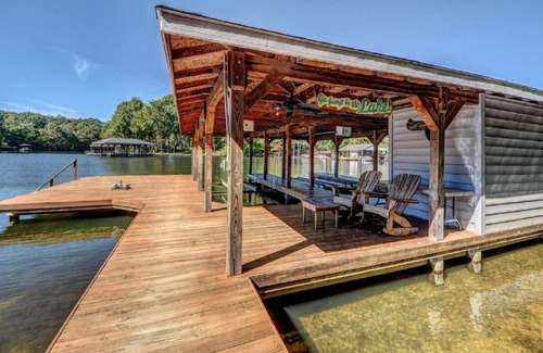 Lakeside Woods House | The Gables At Lake Anna- Great Waterfront Home, Public Side, Private Sandy Beach
