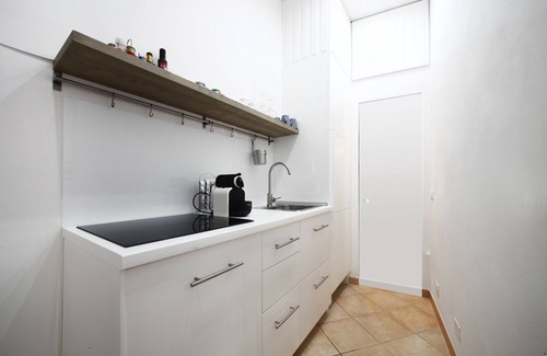 Manarola Apartment | The Gallerist's House Manarola, Apartment 5 minutes walk from the sea.