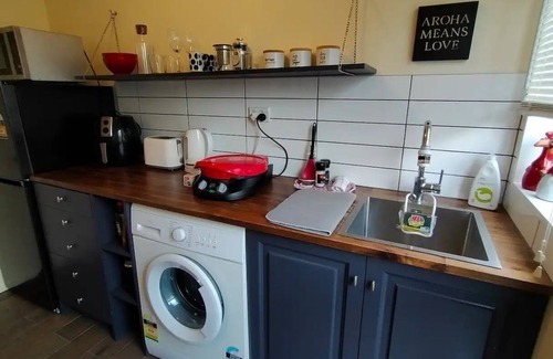 The Gardens Apartment | The Gardens Stay - Great location