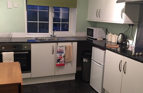 Amlwch Apartment | The Gatehouse apartment - Penysarn