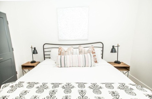 Washington Fields Apartment | The Gathering Place by Freedom Vacation Rentals