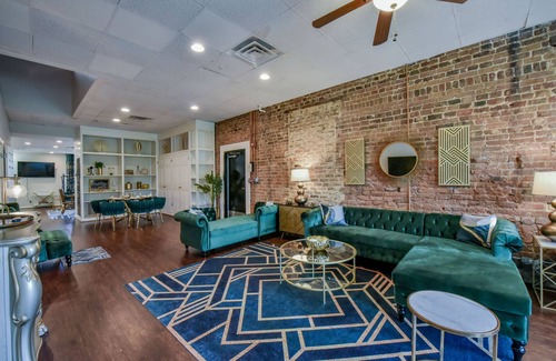 Tuscaloosa Apartment | The Gatsby - a 1920s Speakeasy abode in the heart of Downtown Tuscaloosa!