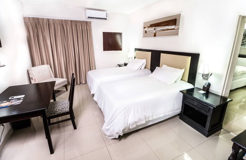 Manzini Hotel | The George Hotel