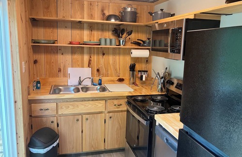 Grenada Cottage | The Get-A-Way at Grenada lake