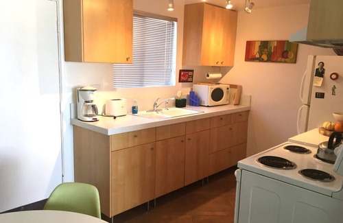 Desert Hot Springs Apartment | The Getaway 1BR #5: Pool, Mountain View, Kids/Pets welcome