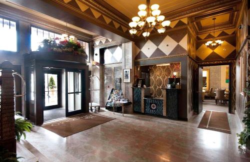 Downtown Niagara Falls Hotel | The Giacomo, an Ascend Collection Hotel
