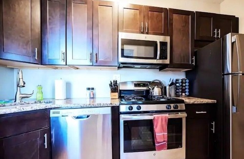 Wilmington Apartment | The Gilpin Getaway | 2BR | Free Coffee | by RedAwning