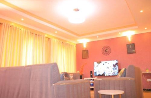 Juja Apartment | The Glamour Houses: Luxury 2 bedroom with Patio.